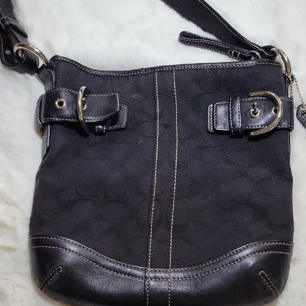 Y2K Coach Signature Shoulder Bag - Picture 2 of 11